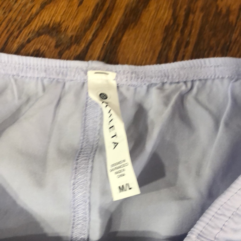 Lot of Three Athleta Face Coverings - Picture 9 of 12